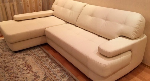 Обивка углового дивана.  Горно-Алтайск
